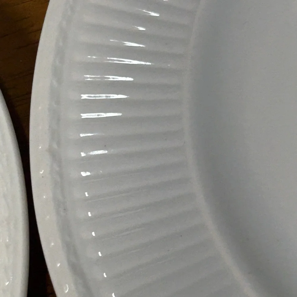 Wedgwood Moss Rose Luncheon Plate Moss Rose Floral Ribbed Rim Made in England